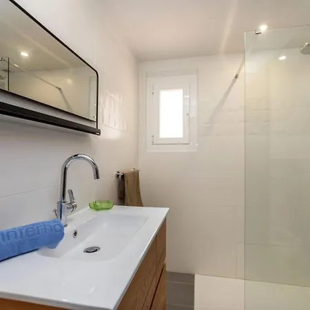 La Mora Ii By Interhome